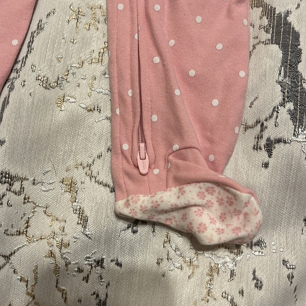 2 Carters pink and white heart long sleeve footie 2 way zip 100% cotton 6 m - Picture 3 of 8